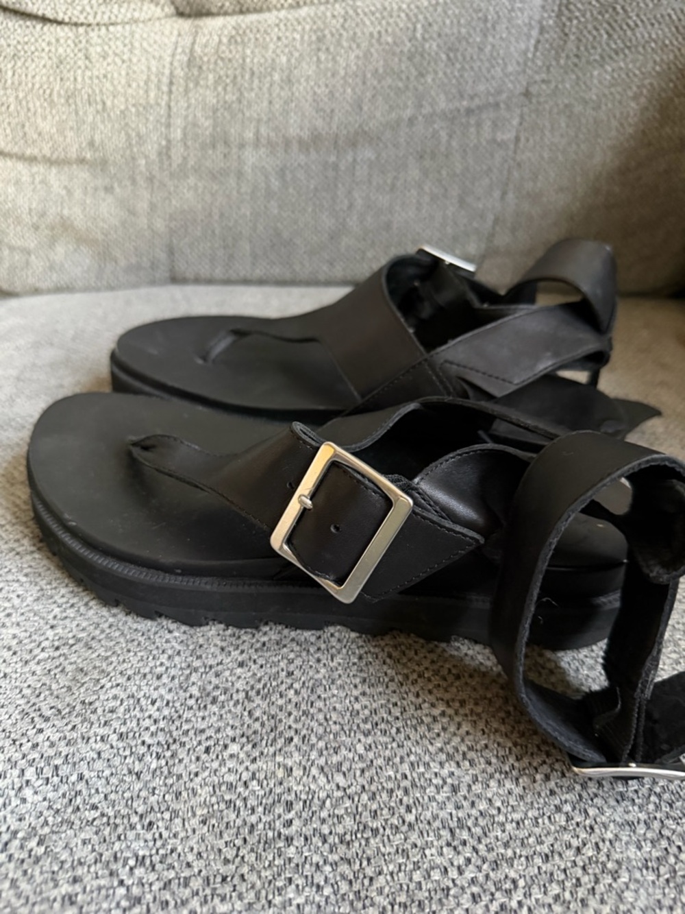 Sorel Black Strappy Buckle Platform Sandals for Women - Picture 3 of 4